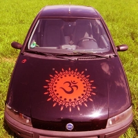 Om Sonne in rot als Wandtattoo oder Autoaufkleber bei Lichtelrben.com