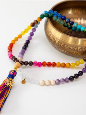 Mala Kette "Rainbow Chakra" aus 20 verschiedenen, bunten Kristallen