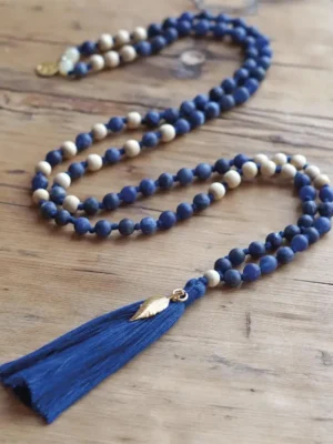 Malakette blau aus Howlith - Schneequarz